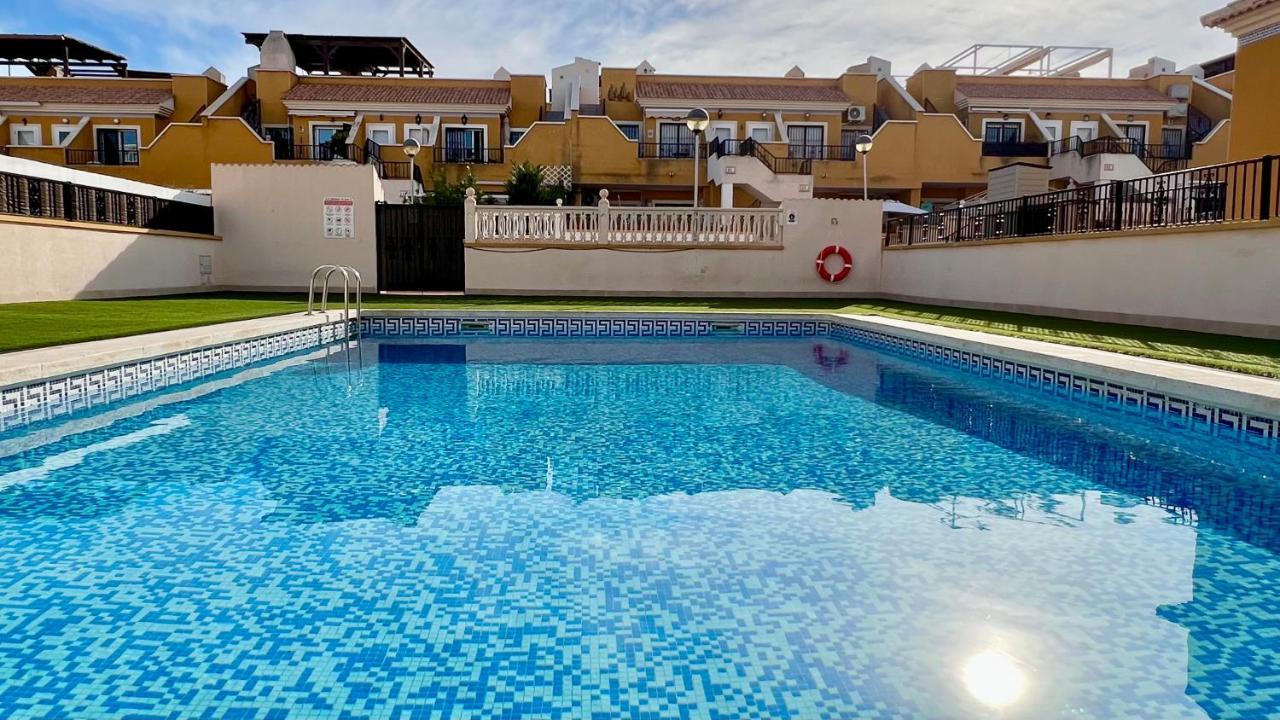 Playa Carabassi Apartament Lägenhet Alicante Exteriör bild